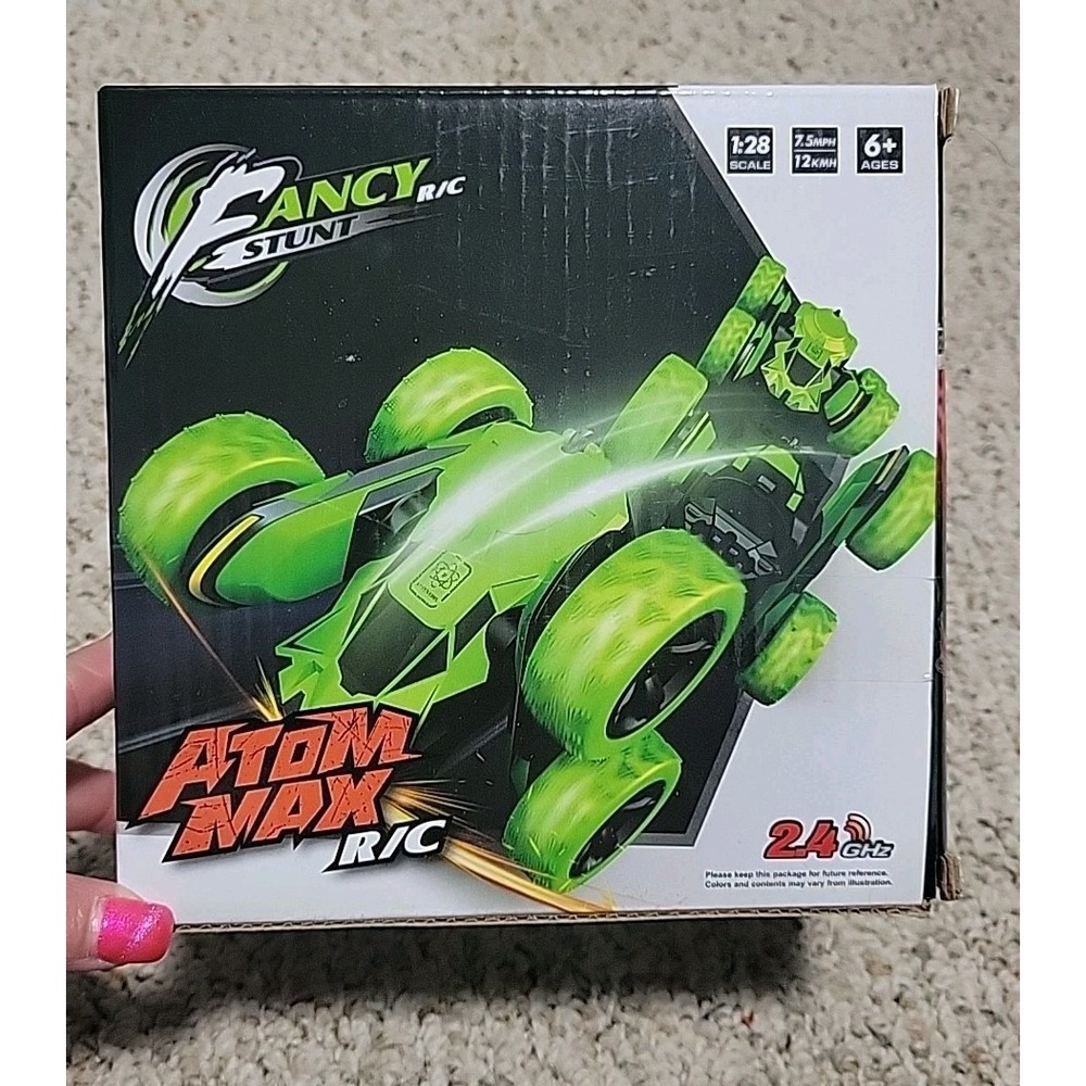 NEW Fancy Stunt Atom Max R/C 2.4 GHz Vehicle Toy Lime Green Remote Control Car